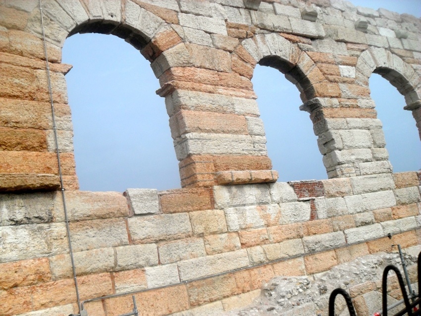 Uma visita à Arena de Verona na Piazza Bra - Panorama de Viagem