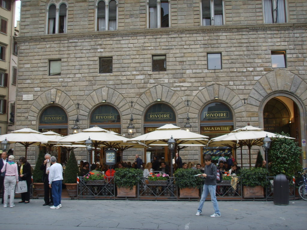 Cafes-famosos-na-italia